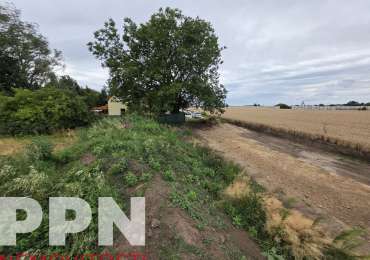 Prodej stavebního pozemku 808  m²