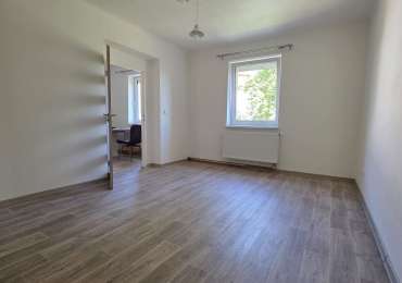 Pronájem bytu 85  m²