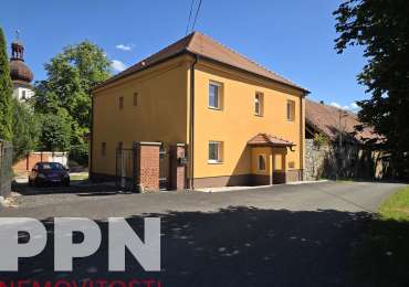 Pronájem bytu 85  m²