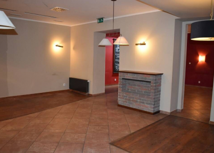 Pronájem komerčního prostoru, Obchodní, 280 m²