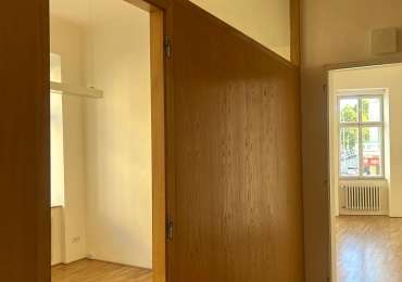 Pronájem kanceláře 101  m² - 3kk