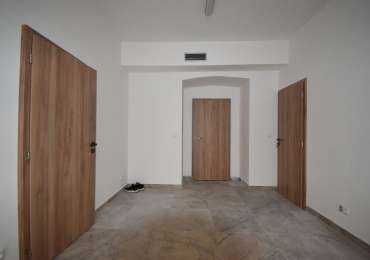 Pronájem 85  m² kadeřnictví